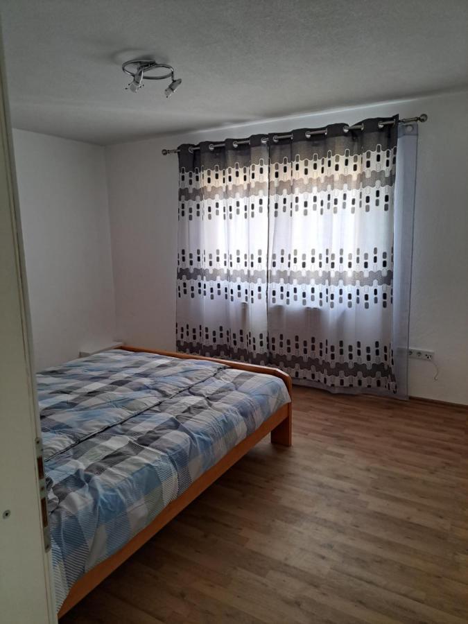 Neyla * Sarajevo